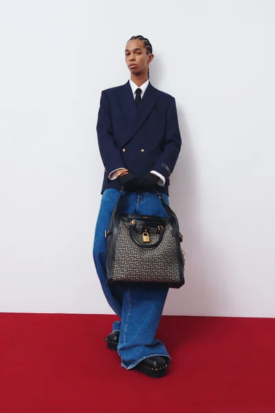 Look 10